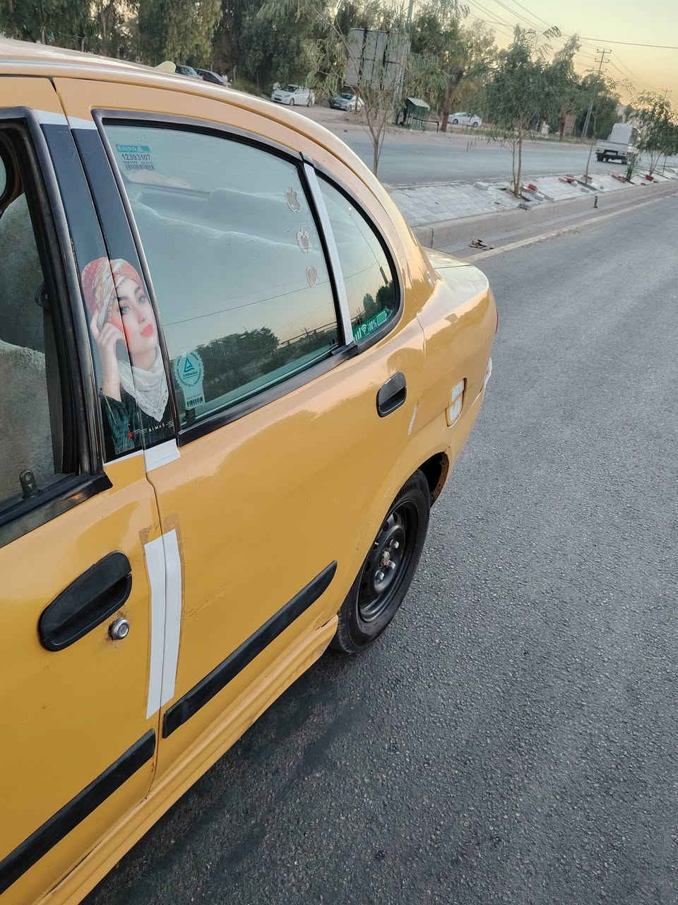 سلام عليكم طيبه للبيع سياره باسمي موديل 15 كير مكينه مكفولات سياره كلش حلوه متعوب عليها السعر 30 وبها مجال مكان كربلاء طويريج ***********
