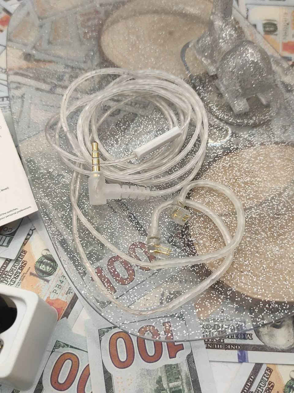 سماعة IEM معروفة جديدة . موديل KZ ZS12 PRO X  بيها 12 مود صوتي مختلف وسويتشات للتحكم بلمودات الصوتية ومايكروفون + وبيها خاصية إلغاء الضوضاء وتنسى كلشي وقت اللعب او سماع الموسيقى صوتها راقي وقوي دمام خرافي السماعة سلكية كالار, السليمانية


**إذا كنت صاحب هذا الإعلان وتريد حذفه لأي سبب، رجاءا أرسل رسالة إلى الدعم الفني**