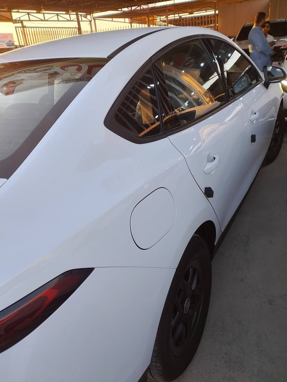 بي واي دي كن بلاص موديل 2025 ماشيه 17 الف رقم بغداد باسمي مكفوله من كلشي  السعر 750_18 وبيها مجال العنوان بغداد الدورة للاتصال ***********
