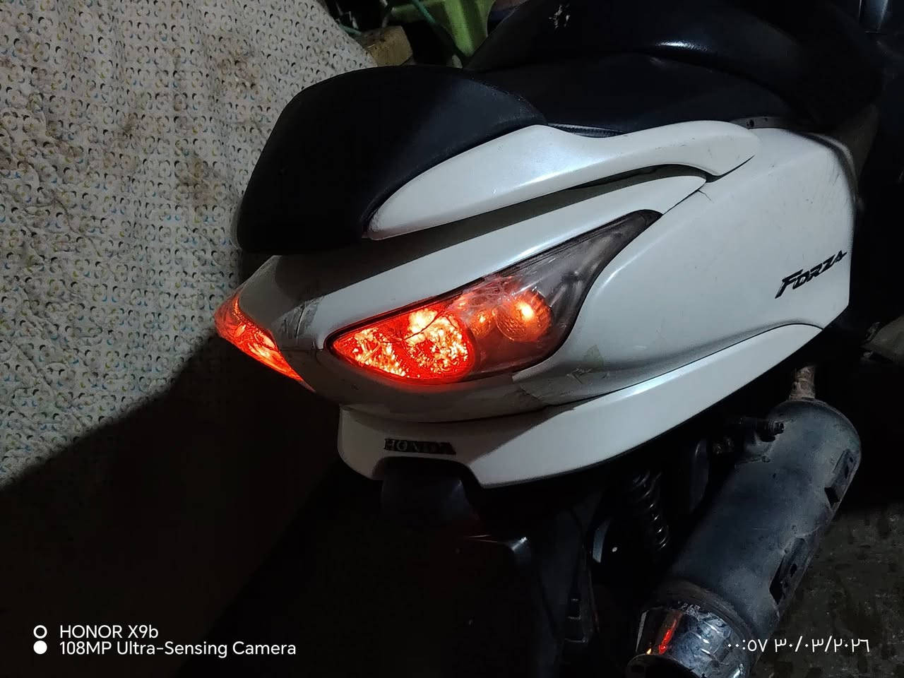 يالله السلام عليكم فورزه 0/9 كرستال 2014
مثل ماموضح كدامكم بالصور تصوير ليلي شلون ماكان دراجه حلوه ونضيفه بك لايت كرستال شوي بي فطور 
كهربائيات كله شغال اشاير دبل اشاره 
ستاند حساس  
تايرات جدد 
كلجات جدد
قايش جديد 
دراجها عليها ادامه قبل اسبوع  رونها 2  عليته ومالي خلك ارجع انصي تنصي الجويتر ترجع 1 ونص طبيعي 
حماوه نص ثابته  دراجه بدون اوارق اكفلك سرقه وعشاير نقصها بس بجم الله شاهد اطلع بيها اماكن بعيده دراجه ماتفشل نشطه سعرها 475 وبيها مجال بسيط*********** 
متواجد خاص بغداد مدينه صدر
