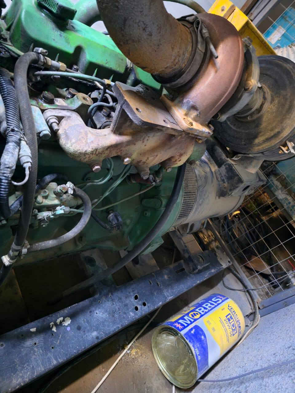 جوندير ٤ بستم سوبر ٦٠ كيفي 
بلادي ممفتوح بلادي محرك وداينمو لا تنقيص لا تبخير برودكشن حمايه إطفاء وتشغيل جاهز اي نقص مابي 
وحاليا شغال على مزرعه وخير من الله شرط الحمل/ للاستفسار الاتصال بلرقم/***********
