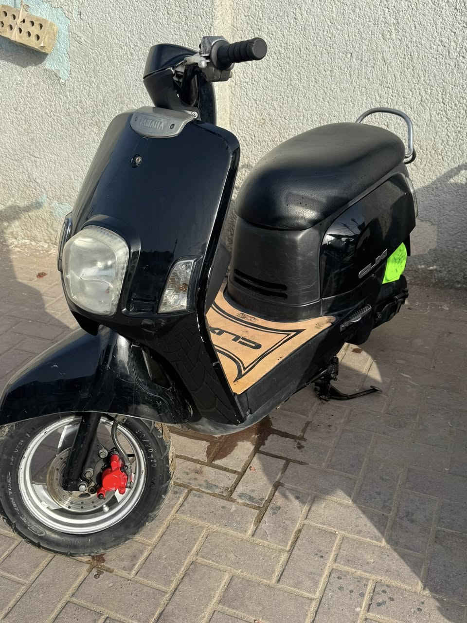 السلام عليكم دراجه ماكس بوليس مفتوحه بس ولفات دراجه بلاديه للبيع سعر 600وبيهه مجال ملاحظه مكلف بلنشر***********
