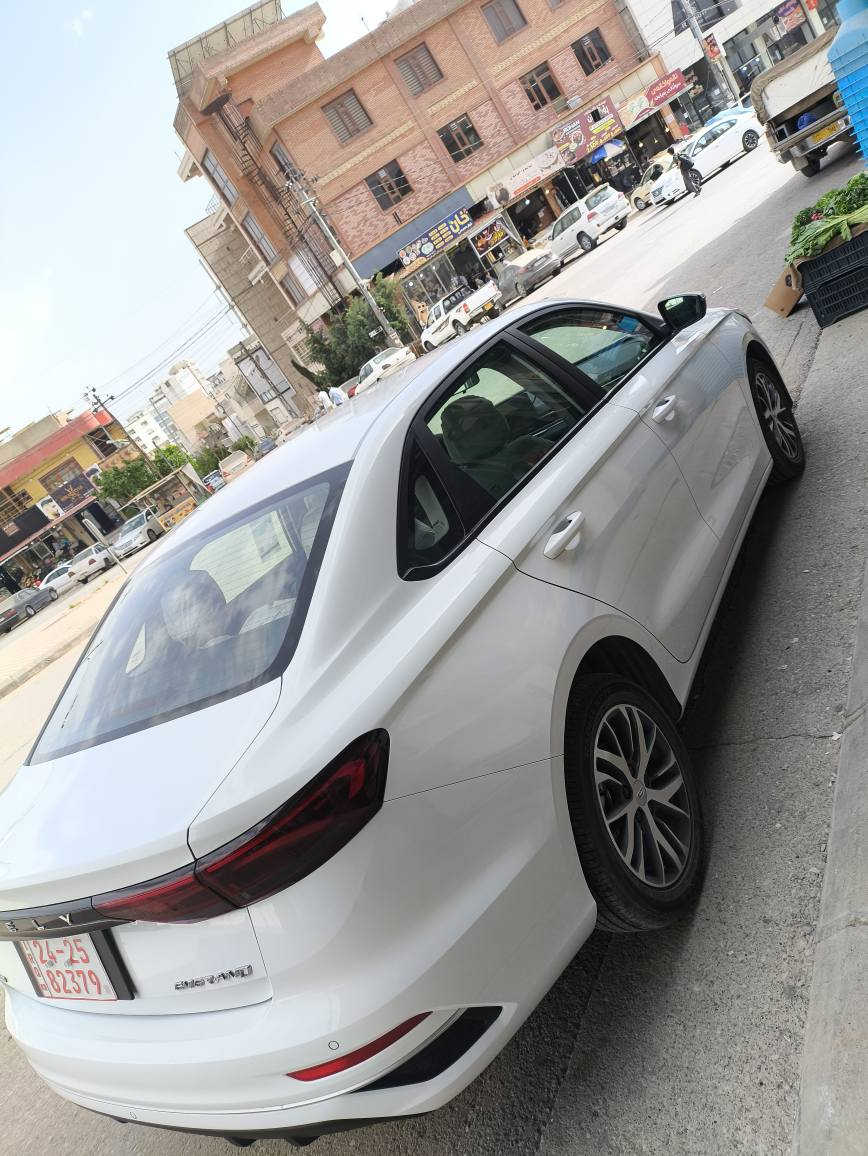 سەرەتا بەناوی خوای گەورە
geely2026 emgrand 
شەخال.
بەصمە
.تەحدید سورعە.
جام ئەوتۆ
3600kmڕۆشتوە
بۆیاخی نیە
5 ڕۆژی ماوە ڕەقەم بکرێ 
107 گەڵاو مەعامەلەیەکی برایانە 
wahtsap *********** ڕەقەم السليمانية, العراق
