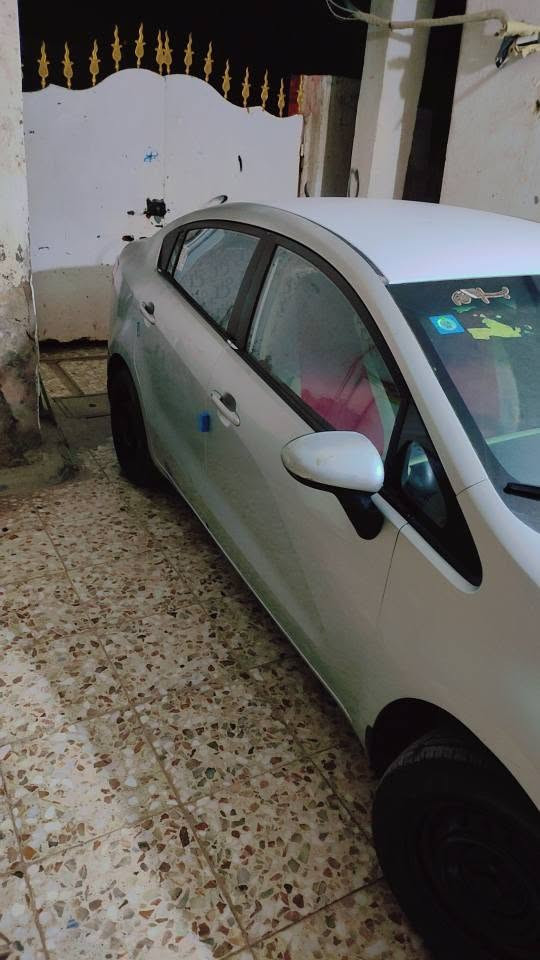 كيا ريو موديل ٢٠١٣ مكفولة رقم إنكليزي باسمي محرك ١٦٠٠ بيع أو مراوس للاستفسار الاتصال *********** ديوانية, القادسية
