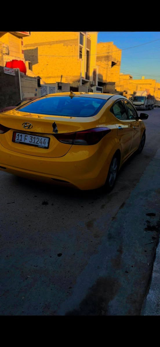 السلام عليكم الانتره 2011 بيه جاملغ حادث أمريكا  بلعراق صارت طخه باب السايق كما مبين بالصوره السياره باسمي تحويل مباشر السياره خير من الله تخم تاير صدر جديد وعليها ادامه كامله   العنوان بغداد العبيدي. وسعر 85.وبيها مجال غير متواجد عل الفيس الاتصال عل هذا لرقم *********** ماكينه 1800 سياره خير من الله الله شاهد مال جني عظمه هي قشرتها غير من الله ماكينه خير من الله
