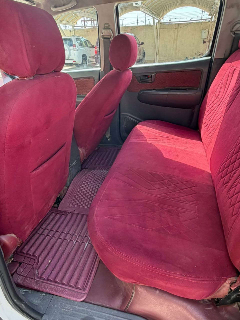 السلام عليكم بيكم ٢٠١٥ كاز سياره رقم اربيل تريد واكاله واتريد تحويل فور ويل سياره بيه جاملق وابنيد ضربه بصيطه سياره حلوووه مكينه واكير مكفولات المكان ابو الخصيب حمدان رقم الهاتف *********** ابو الخصيب, البصرة
