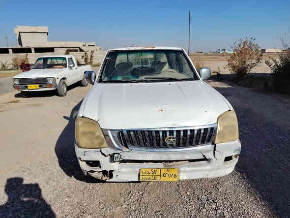 سلام عليكم بيكم تيوها ٢٠٠٧ مال بيت محرك معمر جديد الگشر گدام العين اوراقها زراعي السعر المطلوب 20$وبيه مجال سياره مال جناي اذا شراي اتصل ***********
