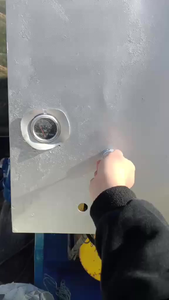 السلام عليكم مولد كيا شغال على الفحص والحمل نظيف كلش ألعنوان بغداد البلديات مكينة ٧٠١ توليد ٣٠ كيفي  ثري فيز  العنوان بغداد البلديات اتصل على الرقم وسهلة ***********بي واتساب
