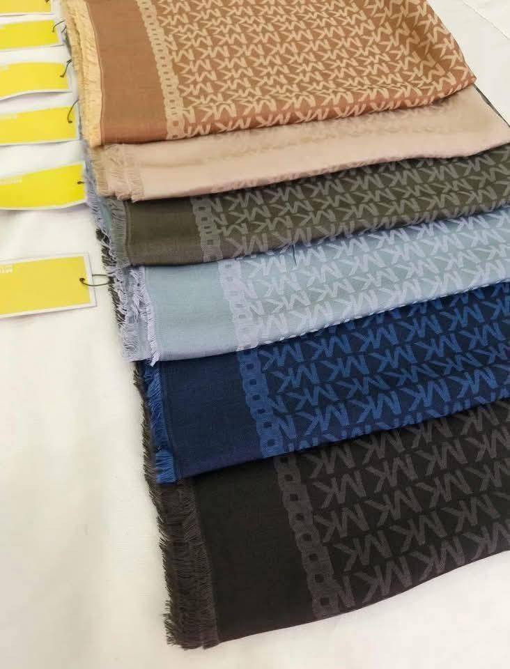 شاربة ماركات 💫
مقاس 140×140 
دستة مشكلا الوان 
12 قطعة 
جملة // قطاعي 
35 جملة 
55 قطاعي


**إذا كنت صاحب هذا الإعلان وتريد حذفه لأي سبب، رجاءا أرسل رسالة إلى الدعم الفني**