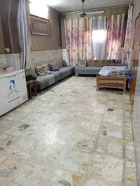 بيت للبيع في منطقة الحرية (دباش - فرع الجنينة)، بموقع ممتاز وقريب من ا...