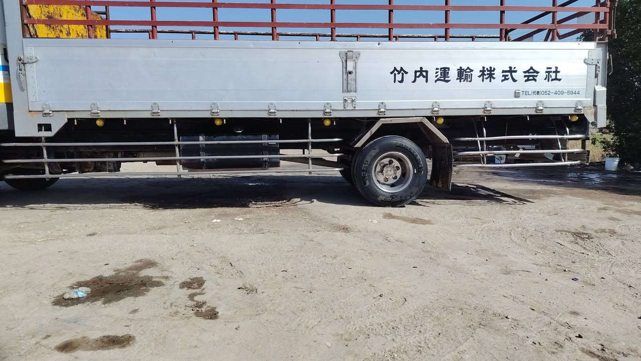 السلام عليكم سبايدر  ستيل بوري للبيع ***********
