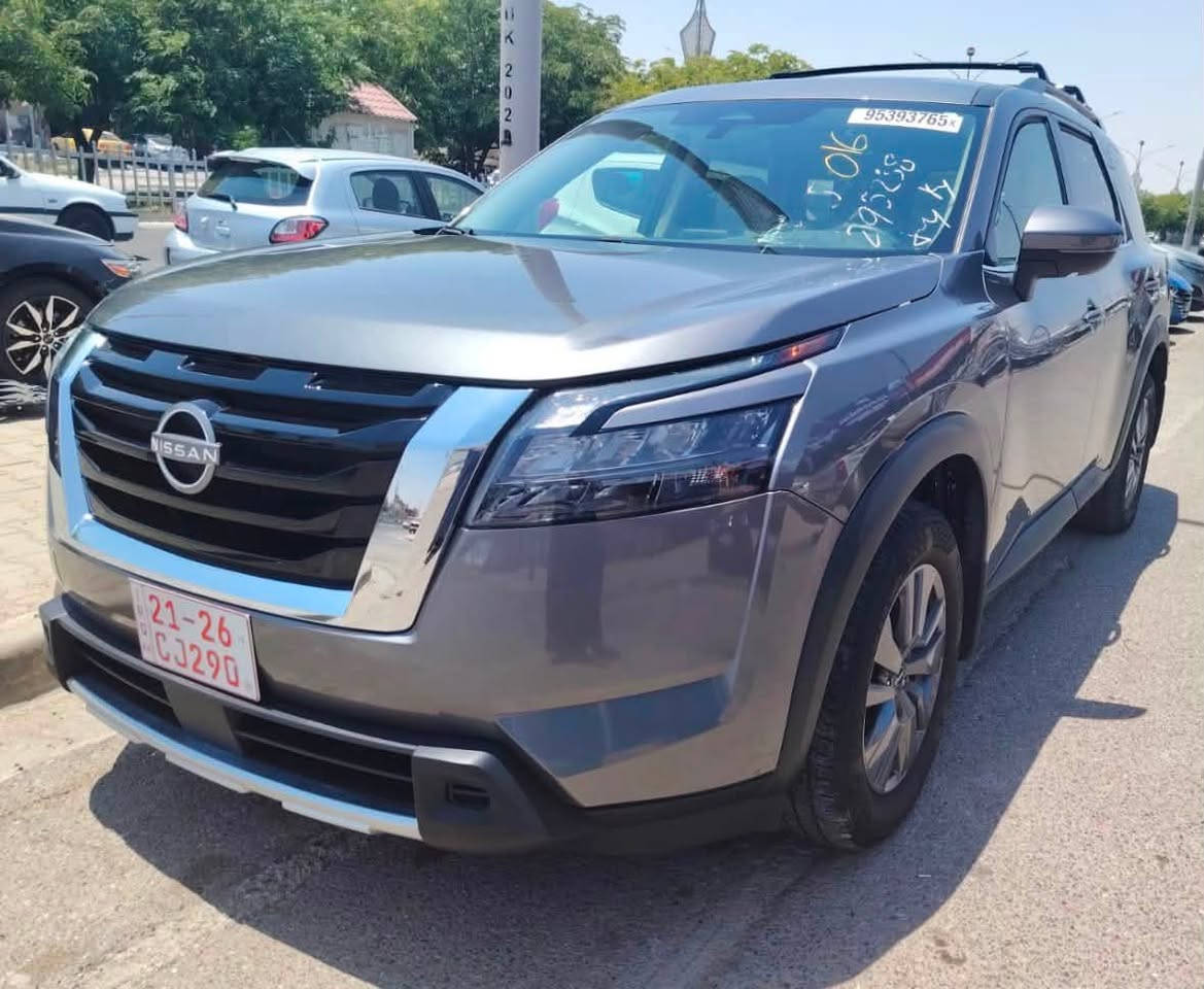 *تحية طيبة لجميع المتابعين*
NISSAN PATHFINDER SV
موديل 2024 فول مواصفات. 
العداد 9 الاف ميل فقط 👌
حجم المحرك 3500 V6. 
رقم الشاصي 5N1DR3BB5RC295238

المواصفات 
*دخول ذكي. 
*كاميرا خلفية. 
‏*نقطة عمياء. 
*تحديد مسار. 
*سقف بانوراما. 
*صندوق كهربائي. 
*حساسات خلفية. 
*فول تحكم في المقود. 
*شاشة كاربلي اندرويد.  
‏*مقعد السائق كهربائي. 
*7 مقاعد VIP مُنفصل. 
*تبريد مركزي 3 قطع. 
*رادار امامي وخلفي وجوانب. 
*بصمة تشغيل وتشغيل عن بعد. 
*غيار اوتماتيك 9 سرعات مع تبديل يدوي في المقود. 

السيارة بدون صبغ شرط الفحص. 
الشواصي سليمة شرط الفحص. 
جميع الإرباكات سليمة شرط الفحص. 
صور الحادث مع تقرير السونار مرفقة في الاعلان. 

السيارة كاتي تترقم شمال العراق 
أربيل * سليمانية * دهوك 

‏**** السعر  265 ****

السيارة موجودة في محافظة كركوك للاستفسار اكثر عن السيارة يرجى مراجعة معرض المربد لتجارة السيارات. 

كركوك حي الخضراء شارع المعارض 
او الاتصال على الرقم 
***********
