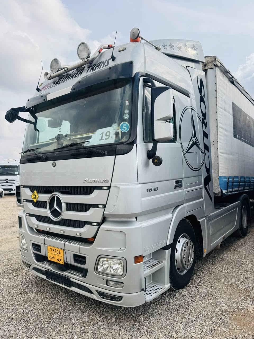 موديل2011
حجم1848 
فول مكفول كفاله عامه
💸💸صعر465بيه مجال
معرض حجى نشوان 
عنوان أربيل كلك 
***********
***********
وتساب ✅✅📞📞
