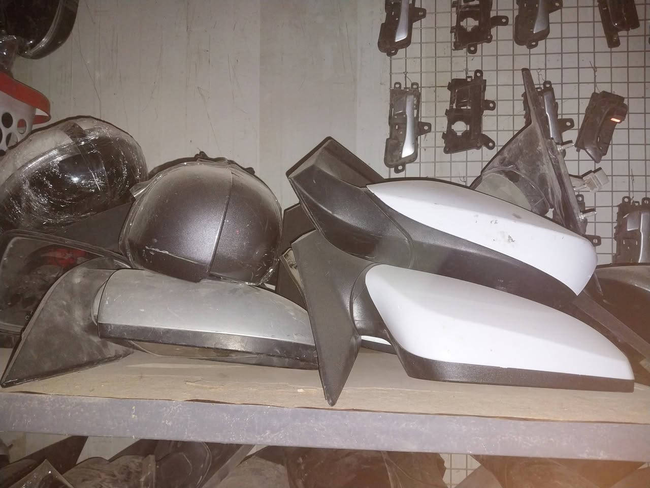 لسلام عليكم خوان مري جانبيه النتره اوبتيما سوناته اكسنت فورتي مهافي سنتافي توسان سورنتو جميع لموديلات من 2010 الا 2020 قواعد فيتبم + ماطور جام  + مكاين جمام  جمله فقط واتساب ***********
