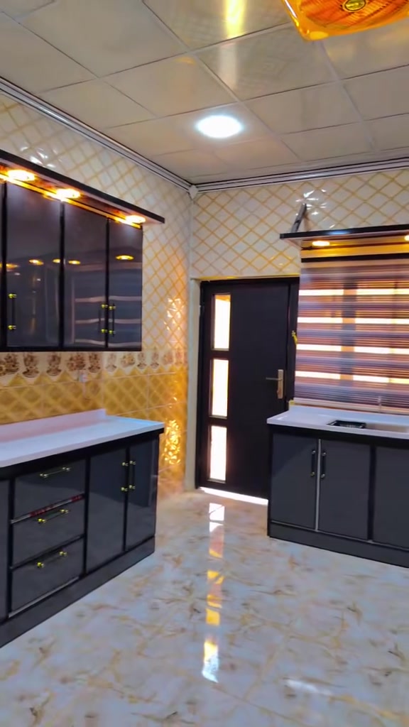 كاونترات ألمنيوم تفصيل حسب طلبك 
شغل أنيق، متين، وبأدق التفاصيل ✨

📞 اتصال & واتساب: ***********
👤 بإدارة د. جمال أبو حسن
