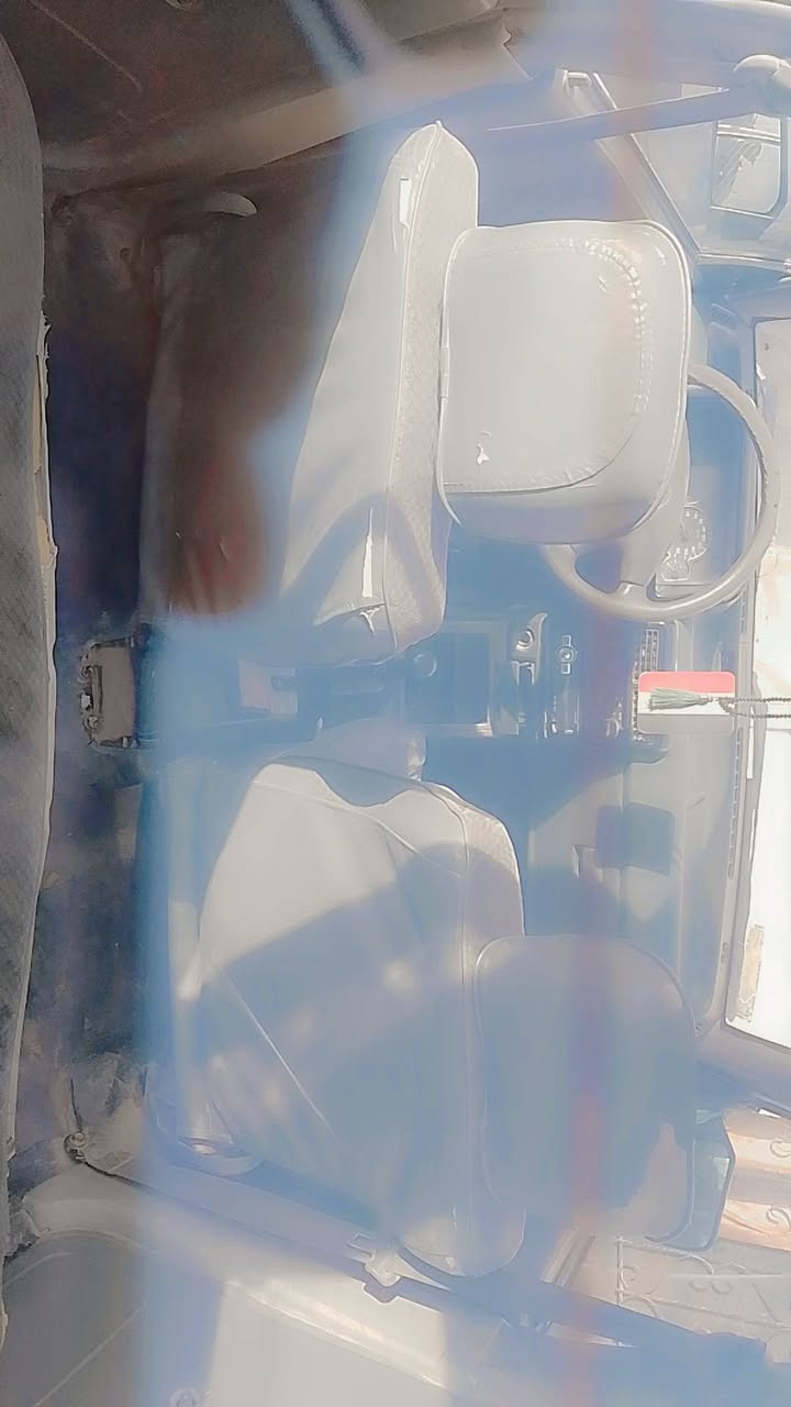 السلام عليكم من رخصت الآدمن سايبه للبيع عضم كلش حلوة مكفوله من الضربه موديل 11السياره بأسمي السنويه منهيه برانكيت كفاله  السعر 27الي يكسر بسعر لا يراسل جماعه ال20مابيعلكم مقدمن الزبير المربد ***********وتساب
