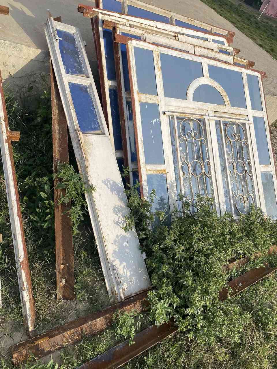 شيلمان عدد 17 على 4 ونص متر وعدد 12 ع3
ونص متر
شبابيك حديد سوكيات هوه والجام عدد 5 متر ونص X متر ونص
ابواب حديد سوكيات واحد طلاكَه وربط والثاني متر
زاويه عدد 9
ابواب حديد عدد 2
ابيع شلع شي يشيل شي ما ابيع مفرد
السعر مليون و300
مكاني بابل مشروع المسيب


**إذا كنت صاحب هذا الإعلان وتريد حذفه لأي سبب، رجاءا أرسل رسالة إلى الدعم الفني**