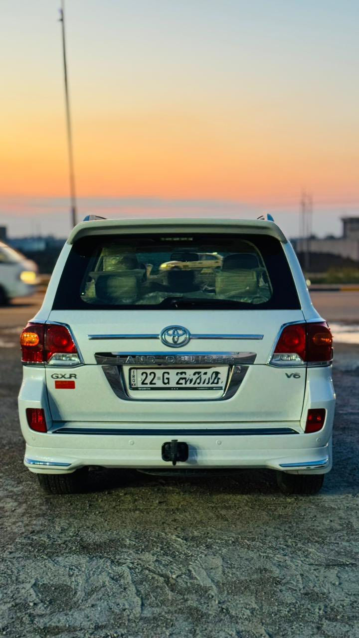 لاندكروز بريم موديل 2013 ماشيه 193 مكفوله كفاله عامه السعر 365 وبيها مجال ***********
