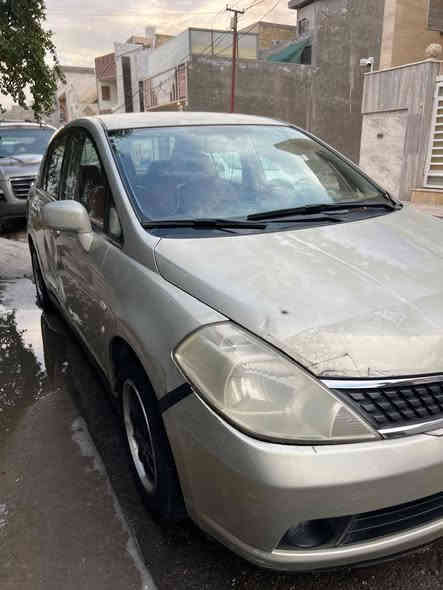 السلام عليكم سياره نيسان تيده خليجي سياره جاهزه كير مكينه صدر تخم تاير كهربايات  تبريد سياره بدون صبغ بيها جراد فقط مكاني بغداد حي الجهاد شارع الشارقه السعر 70 وبيها مجال بصيط للستفسار *********** بغداد
