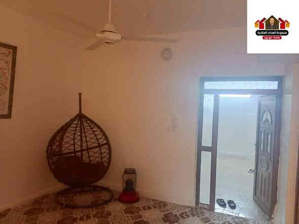 🔴  #بيت_للبيع 🏠 من مجموعة الهدف العقارية
🚩 سكني في منطقة موصل الجديدة خلف مطعم ابو ليلى قرب جامع الوسام

طابقين يحتوي على 6 غرف 
تفاصيل البيت ⬇️⬇️

( 200 متر ) 

🔴الطابق الاول :- غرفتين وهول داخلي وخارجي .. حمام ومطبخ وتواليت داخلي وخارجي 

🔴الطابق الثاني:- اربع غرف ومطبخ وحمام وتواليت 

💲السعر مغري جداً 💵💵

للتواصل على الخاص او على الارقام التاليه:- ***********
***********
