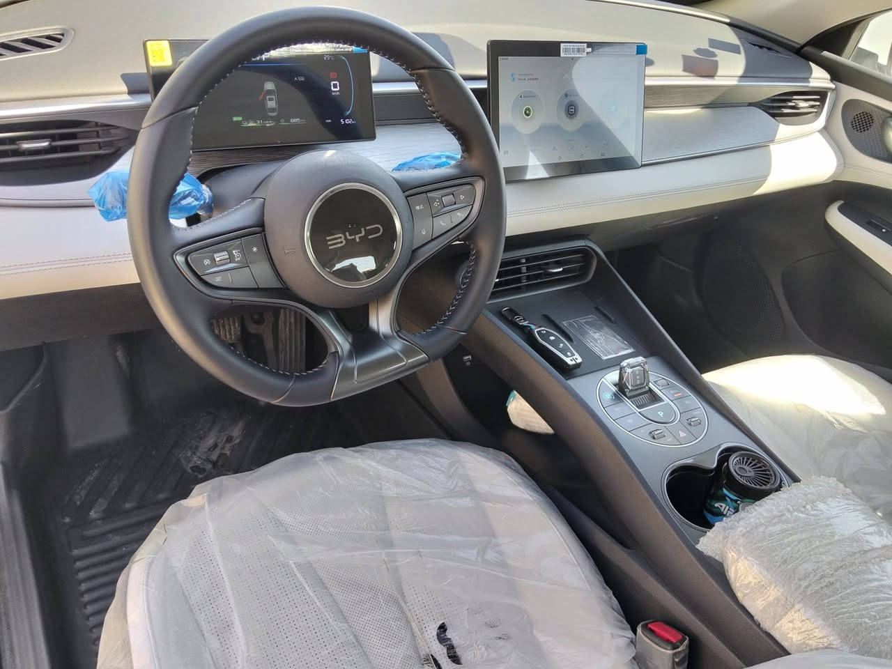 للبيع فقط سيل فايف رقم بغداد
BYD SEAL 5 ‎موديل 25

عداد المسافه كلي 5000  ماشية 

‎مواصفاتها معروفه 

‎محرك  1500 هجين ثلاث انظمه

‎شحن ذاتي + هايبرد + شحن خارجي

‎يمشي بالتفويله 2000 كيلو مع الشحن المنزلي 2100 

‎ مقاعد جلد ابيض

‎ شاشه وسطيه كبيره + كامره خلفيه دواره

‎دركه D جلد 

‎  بكلايت لِد 

‎بصمه  

‎ هاند بريك بصمه اوتو هولد

‎ كيجات شاشه

‎ لايت لِد لايت اوتو + لِد صباحي

‎تبريد قطعتين

 كفالة عامة 

مكان السيارة بغداد جديدة 

السعر 20  مليون و بي مجال 

***********

 بي واتس اب
