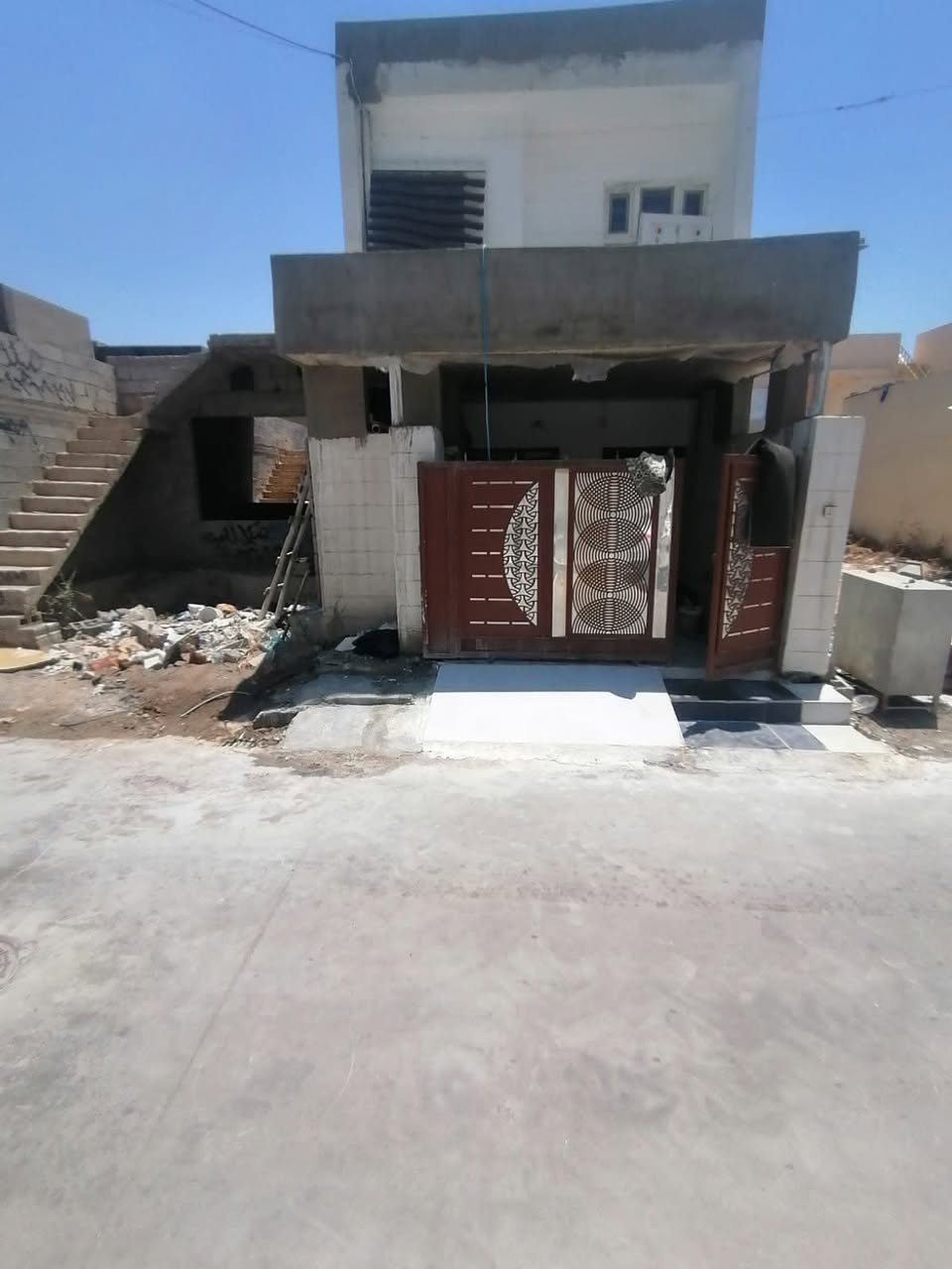 اسطه ديكورات واجهات خارجيه الفوم التركي +صباغ خارجي وداخلي  اشتغل داخل كركوك واطراف ***********
