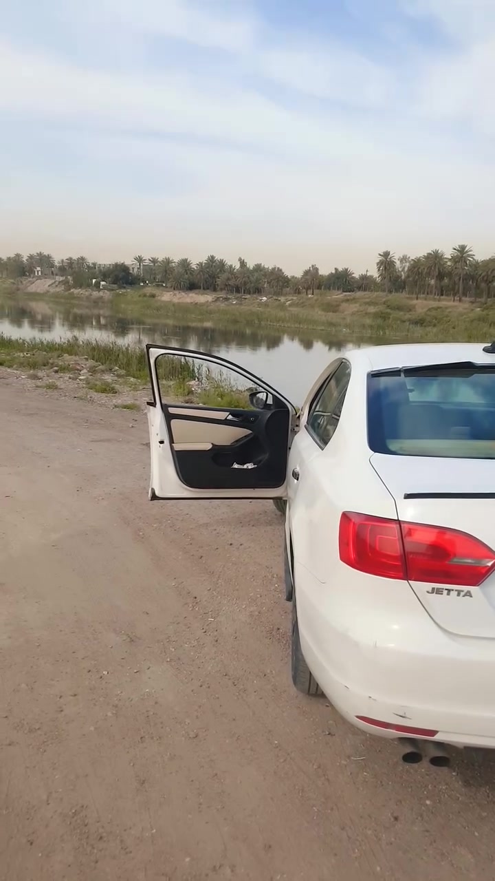ا سلام عليكم من رخصة الادمن جيتا للبيع موديل 11ابيعلك حزام السيارة بسمي تحويل ثاني يوم ما عليهة ولا ربع الموقع بغداد  السعر 75للأستفسار اكثر الاتصال ***********
