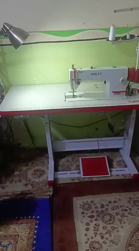 تخم قنفات 10مقاعدضرر بس رجل واحد 250مكينه 300مكان بغدادحي بتؤل
