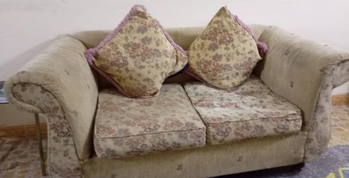 تخم للبيع


**إذا كنت صاحب هذا الإعلان وتريد حذفه لأي سبب، رجاءا أرسل رسالة إلى الدعم الفني**