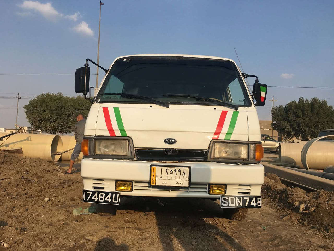 سلام عليك كيه بنكو موديل 1994رقم واسط مكفوله من مكينه وكير وكسن وشاصي ورقم شاصي حداديه كهربايات خير من الله السياره مصبوغه جماليه  السياره 7جنكال السعر 45وبيه مجال تحويل مباشر العنوان بابل الشوملي الاستفسار ***********
