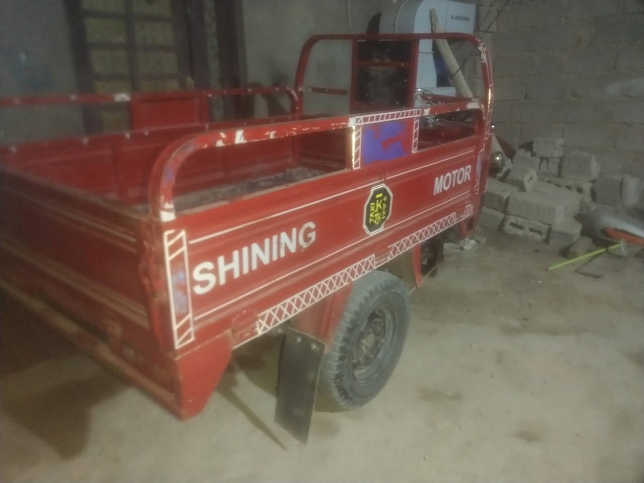 سلام عليكم ستوته البيع اورق استنساخ السعر ٩٠٠ وبيها مجال مكان كربلاء الاستفسار ***********
