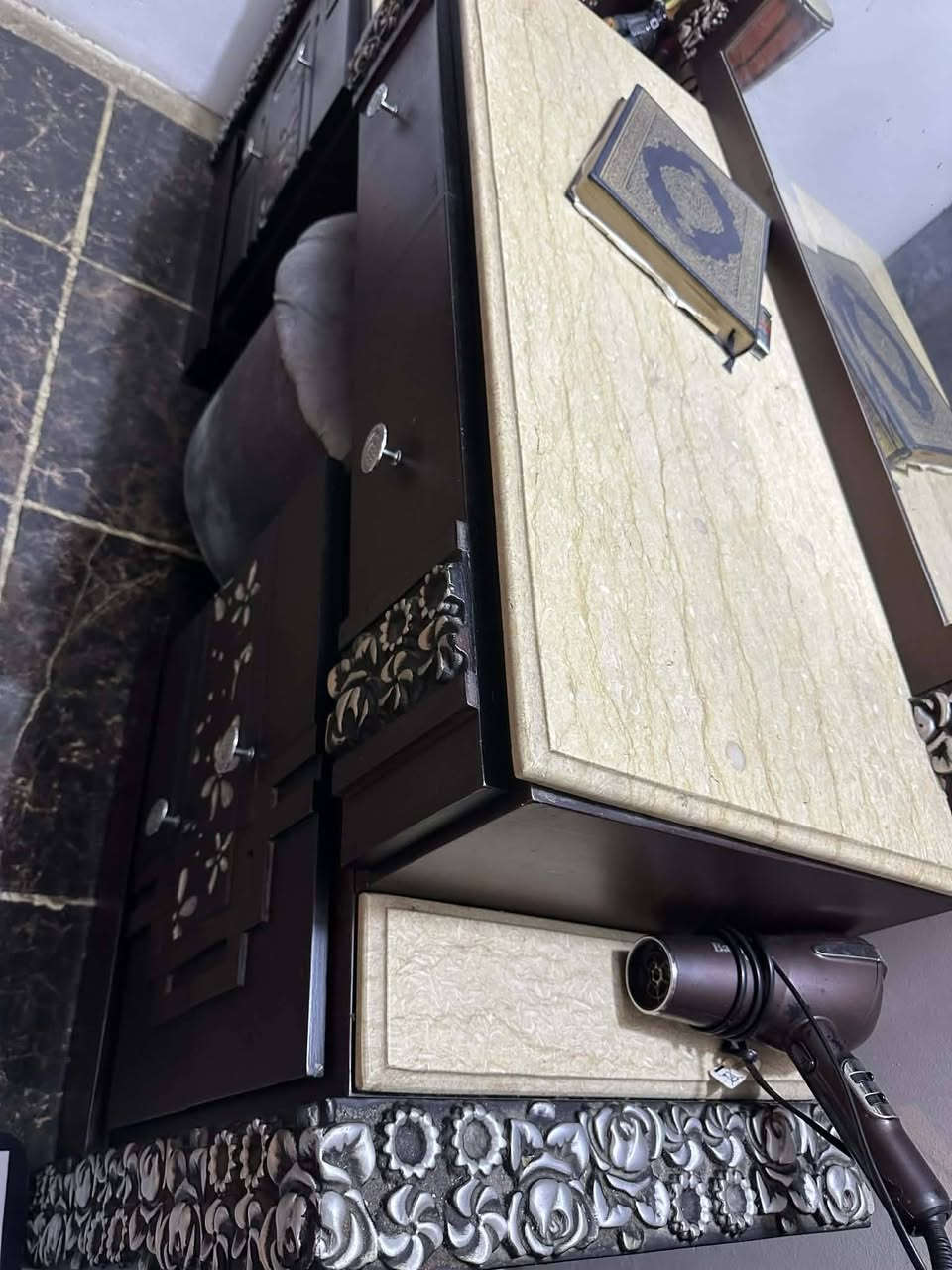 غرفه مصري نضيف اي ضرر مابيها
بغداد سبع بكار مليونين و700 الف


**إذا كنت صاحب هذا الإعلان وتريد حذفه لأي سبب، رجاءا أرسل رسالة إلى الدعم الفني**