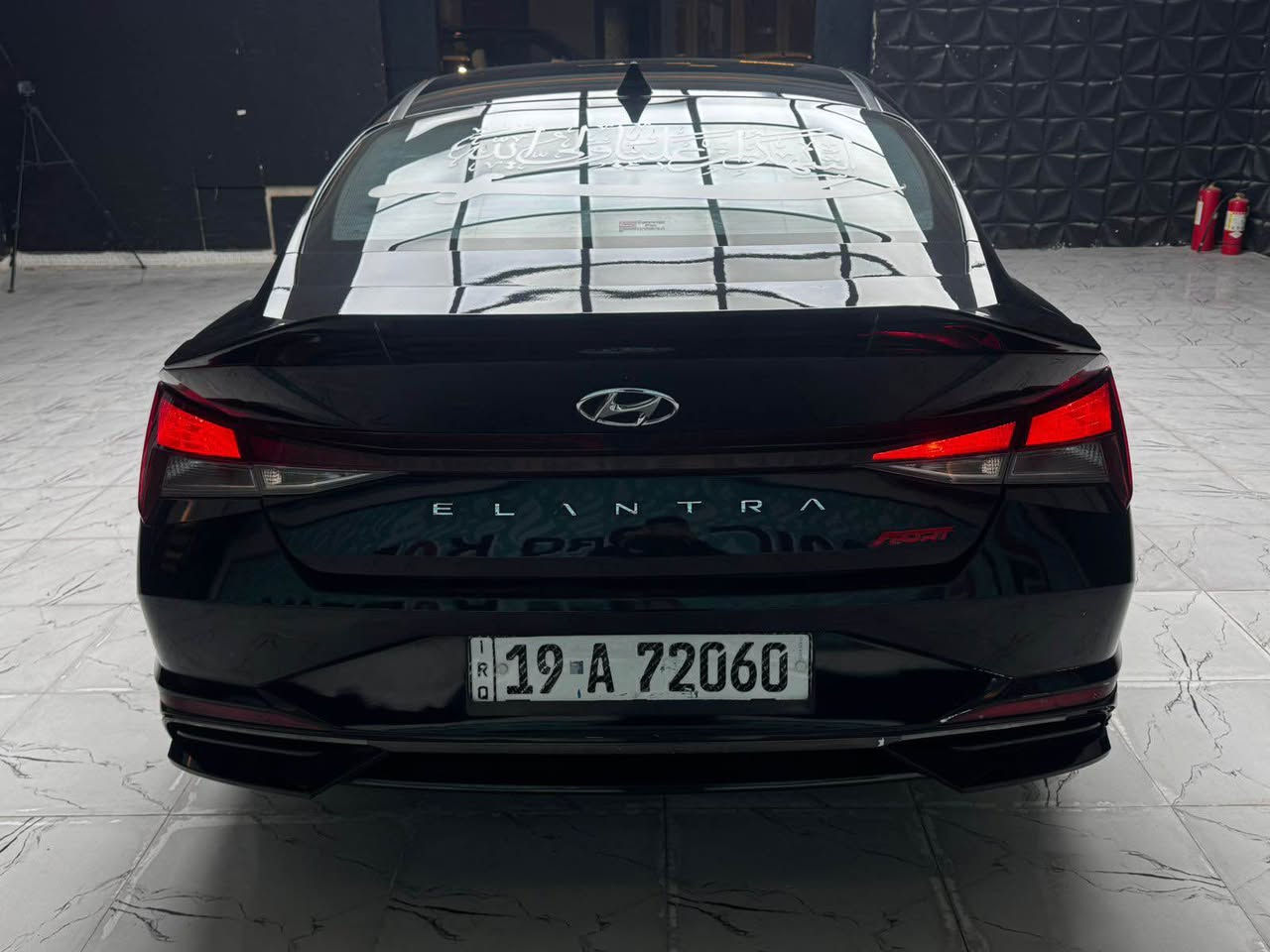 النترا موديل 2023 اسود وارد امريكي
رقم كربلاء الجديد
السيارة معوقين باسم رجال يسوي 
وكالة ام الباركود 
حادثهه موضح بلصور 
بنيد مصلح مو تبديل 
السياره مصروف عليه هواي تاخذه دينار متصرف 
مواصفات السيارة 
 فوووووول ماعدى الفتحة
بصمه 
تشغيل عن بعد 
مكينه 2000 دوش
ماشية 43 
ليد امامي
شاشه اصليه كار بلي
اشارة ترحيب عند الاقتراب 
صندوق ذكي عند الاقتراب 
ترحيب ابواب لد عند الاقتراب
كامره دواره
تحكم ستيرن جهتين
5 ويل كب 
3 وضعيات قياده مود درايف
كشنات مخمل
السعر 155 ورقه وبيه مجال 
مكان السيارة كربلاء
رقم صاحب سيارة*********** كربلاء, العراق
