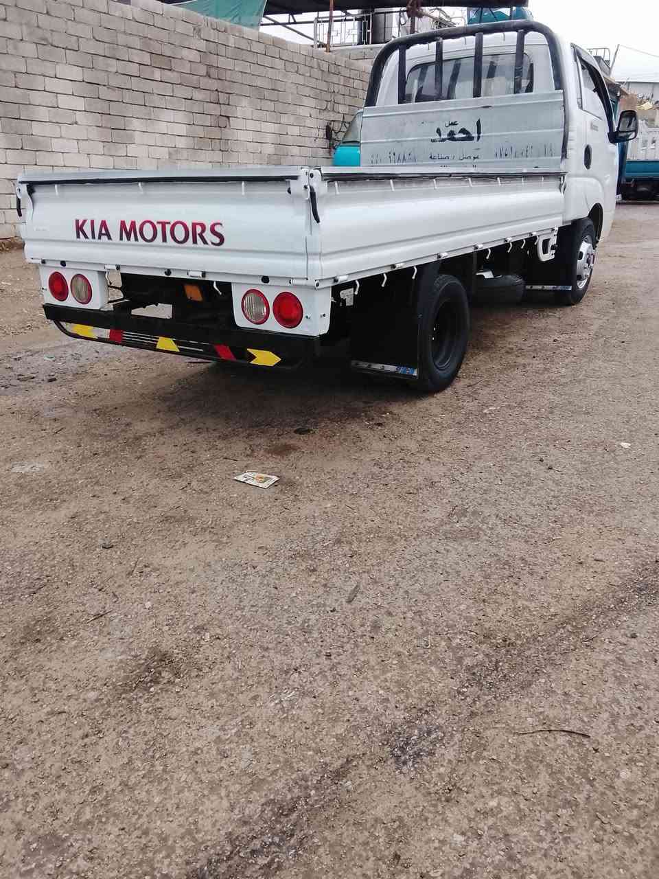 السلام عليكم كيا فحل موديل,2014
كفاله عامه قطره صبغ ما بيها
رقم صلاح الدين انكليزي 
كير اكسن محرك استيرن كلو شرط 
طخن تاير جديد تواير محور 14
سياره ابلاديه مال جناي 
السعر 132وبيها مجال 
***********
***********
مكان السياره موصل جانب لايمن 
رجائن الموشراي لايتصل
