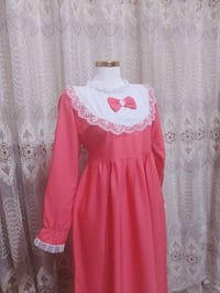 فيونكه للخياطة  متوفرات الي تريدهن تراسلني خاص او واتساب  ‏‪0788 956 8...