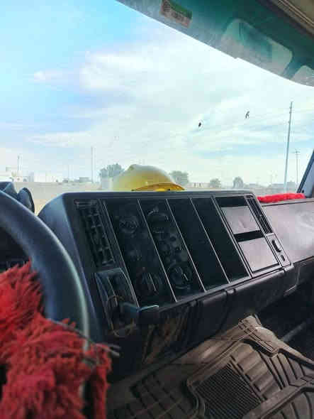 كرواتي لبيع موديل 95 جاهزه علئ شغل مكانه الانبار رمادي رقم الهاتف***********
