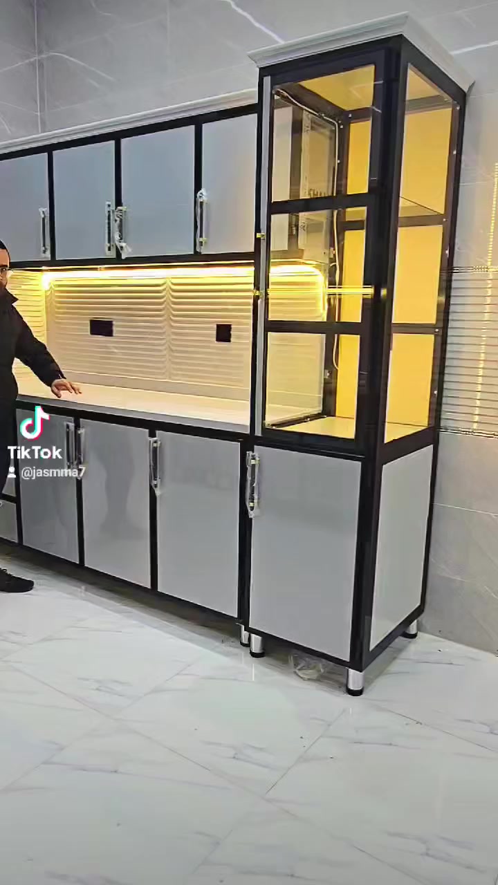 بسم الله تعالي. 
# انتاج_ البيت_التركي
 تم تنصيب جمال لون وتفاصيل ولاغلطه 🥰❤️

مطبخ المنيوم داخل وخارج


**إذا كنت صاحب هذا الإعلان وتريد حذفه لأي سبب، رجاءا أرسل رسالة إلى الدعم الفني**