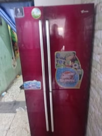 ثلاجه حديثه للبيع فريزر مجمده ثلاجه شغاله بس مشحونه غاز جديد نظافه 90 ...