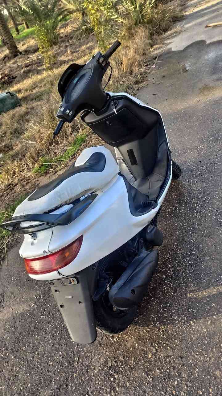 السلام عليكم مرخصت مدير الكروب
دراجه فراشه ياباني دراجه جاهزه من كلشي 

مكينه بلجيس خرسه بلاديه كهربائيات كامله 

لايت زنون ثلجي 

يعني الدراجه كفاله عامه مال جناي 

***********

مكاني القاسم
