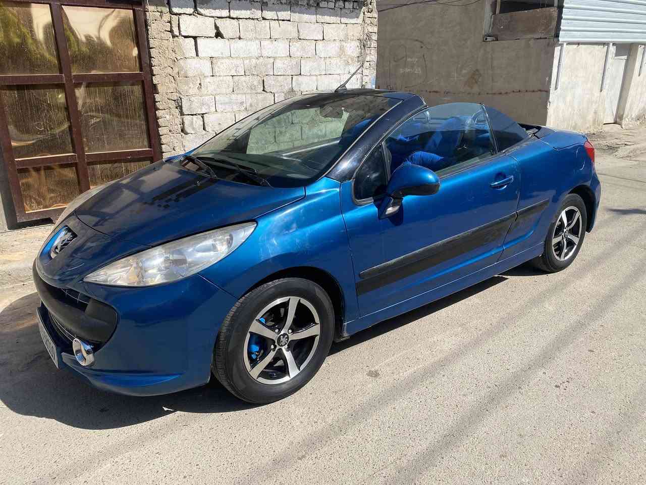 بيجو للبيع 
كير اوتو 
مكينه كورلا يعني انسه عطل وصرف 
سياره نضيفه كلش 
السعر 55 
المكان بغداد حي الجهاد 
***********
