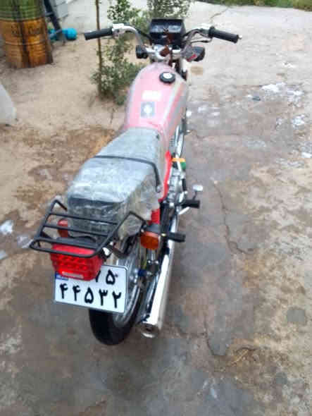 دراجه نامه باب اول بلاد مو تعمير
موديل /2024 صاراها شهر من طالعه 
ثاني تبديله دهن الها زيرو 
العنوان //ميسان 
الدراجه//بدون اوراق 
السعر //مليون وبيها مجال قليل 
للتصال//***********
