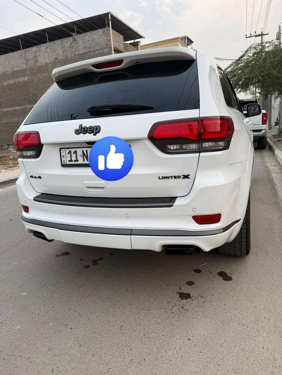 جيب 2020 لمتد اكس
Jeep limted x وارد امريكي
السيارة ضررهة بنيد ودعامية 
السيارة نصبتهة وشكلهة بالحقيقة يخبل وشبابية 
السيارة رقم بغداد
مكان السيارة - البصرة 
مواصفات الجيب المعروفة ما عدا الرادار
تحكم بالمري
كشنات جلد 
حساس خلفي
كامرا 
بانوراما
السعر 
245 $ وبيهة مجال للطيبين 
للتواصل واتس اب فقط
***********
