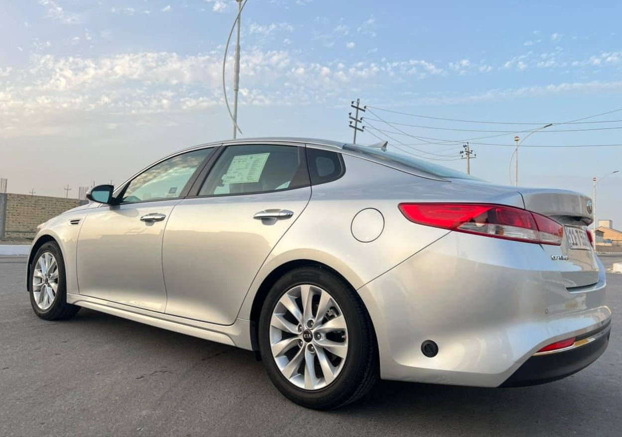 ياالله
السلام عليكم ورحمة الله وبركاته 
كيا اوبتيما موديل 2018 رقم بغداد تحويل ثاني يوم مشروع وطني. وارد امريكي حادثه بنيد مبدل فقط والباقي مكفول من البارد والشخوط والصبغ 
مكينة 2400 مامفتوحة شرط ماشيه 60 الف 
مواصفات .- رادار جانبي انضمة قياده تحكم ستيرن شاشه ترحيب اشاير بلمري شاشه تدعم نضام كار بلي كامره دواره كشن كهربائي ويل كب حجم 17 حساس ويل كب دسك امامي خلفي يدات نيكل منضومة غاز منافذ usb - uax سبير وعدة مع تخم تاير  - سـعر153 وبيهه مجال 
مكان سياره ناصرية مركز للاستفسار اكثر اتصل وبيك خير وتدلل 
***********
