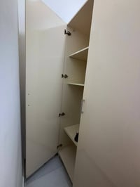 خزانة • مستعمل ٥ شهور