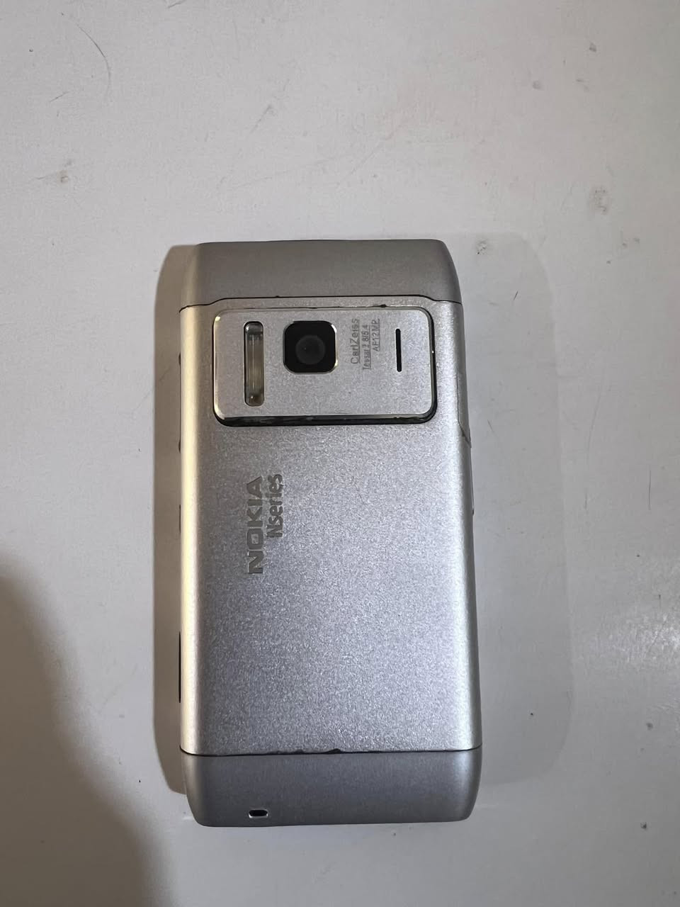 اصلي  البيع    

سعره ٧٥ الف   

الرقم  ***********
