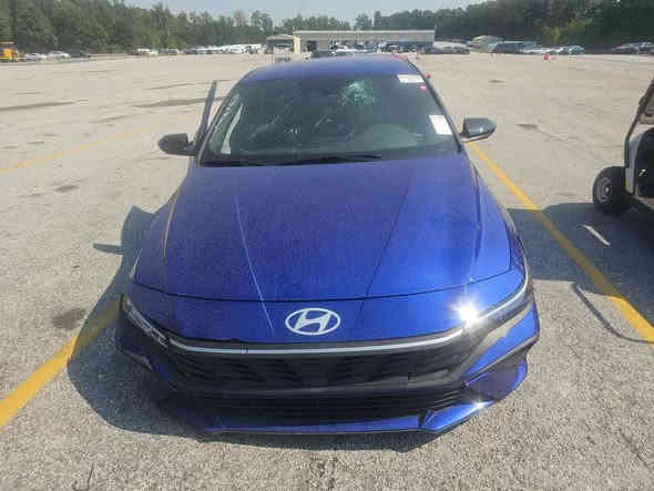 النترا 2025 بنزين
ماشيه 6000 
مواصفاته 
بصمه 
بصمه ابواب وبصمه جنطه 
تشتغيل عن بعد 
رادار امام خلفي 
تحديد مسار 
مثبت سرعه 
مانع تصادم 
3 وضعيات قياده 
ويل كب 
اشاير بلمرايات 
السياره شغاله وتمشي بس يحتاج سمكره بلجامغ بارد يرجع 
السياره حاليا بالاردن 
السعر مطروح بالاردن ب 117
واصل بغداد ع كتاب شهداء ب 127
***********
