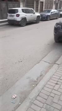 شقة مؤثثة للايجار كرادة داخل شارع بن رضا علوان للاستفسار 07716368241