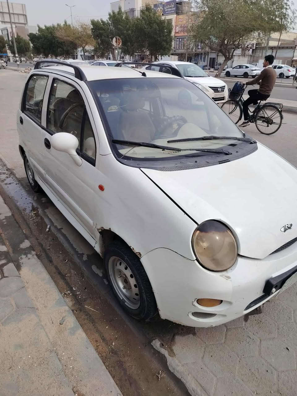 سياره كيو كيو موديل 2013 گير عادي 
محرك خيط بخار حداديه وگير وكهربايات جديد 
تبريد ثلج محرك 1400 المرغوب
سنويه ساقطه رقم نجف
ماشه 90 الف حقيقي
مكفوله من الضربه ولتبديل سياره بلادي

السعر 25
***********
