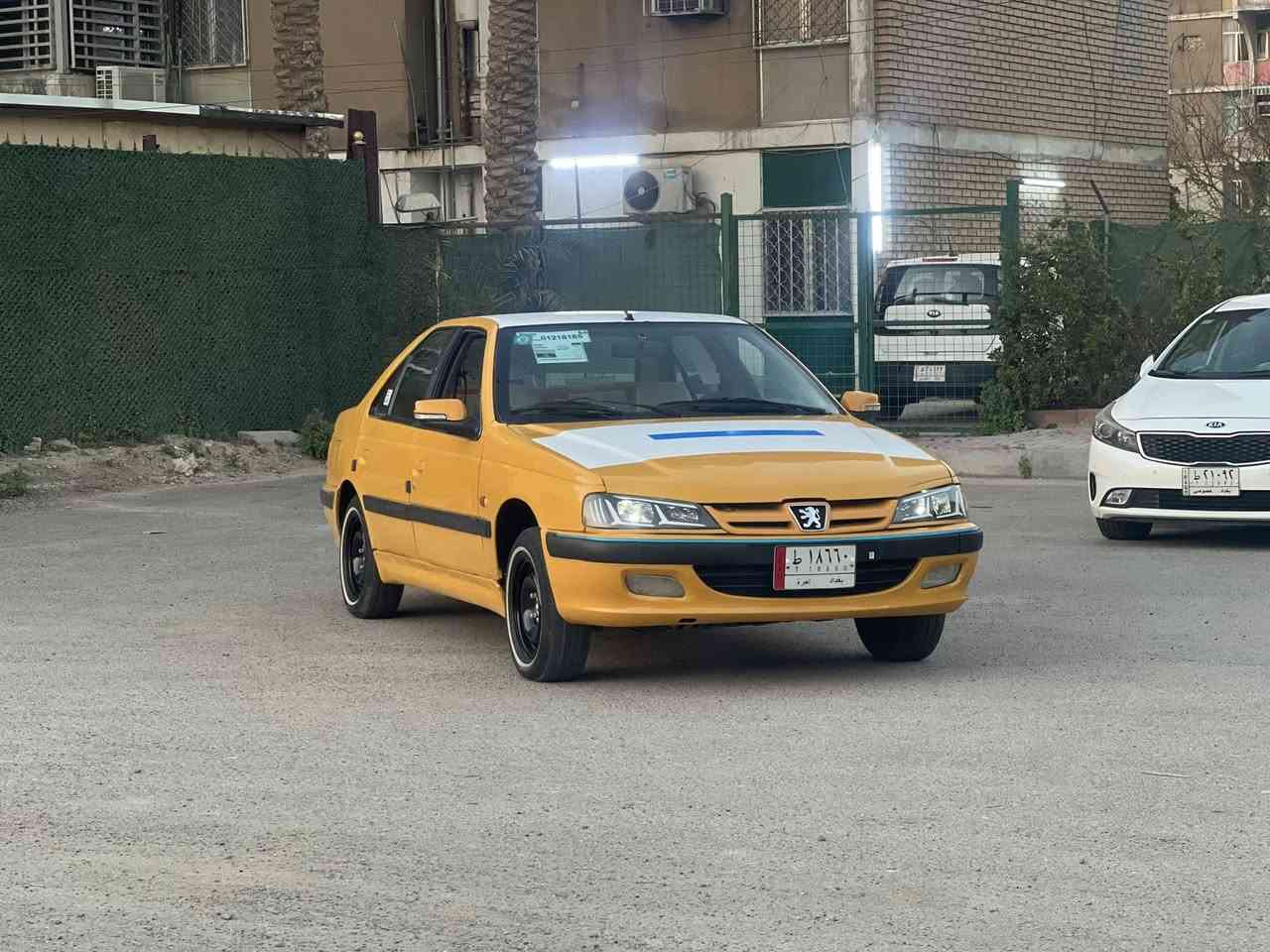 بارص 2010
كير محرك تبريد صدر تخم تاير كهربائيات كلهن مكفولات
ملكطه خياساتها وبيه رشات صبغ بدون ضربه
هئيه مصفره
مكان السياره زيونه الغدير
السعر 29
***********
