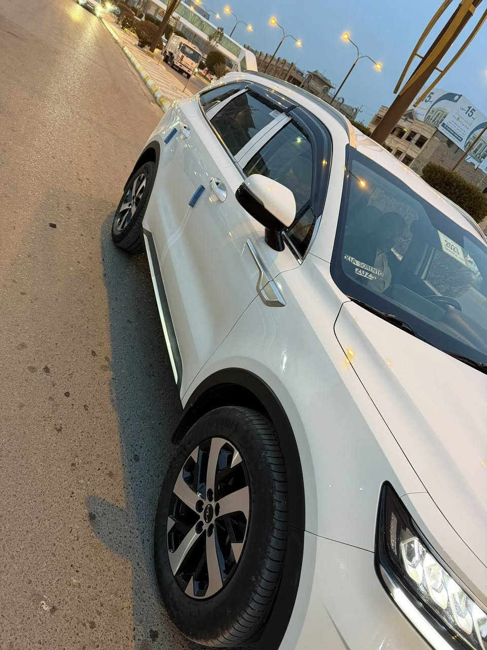 سورنتو موديل 2023 خليجي ماشيه65 محرك 4 رقم اربيل بسمي مكاني فلوجه سعر 238 بيها مجال بصيط سعرها مناسب جدا   اخوان اتصال على رقم الهاتف فقط بدون مراوس بس بيع  ***********
